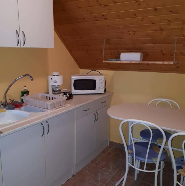Relax Apartman Siofok-Sosto Exterior foto