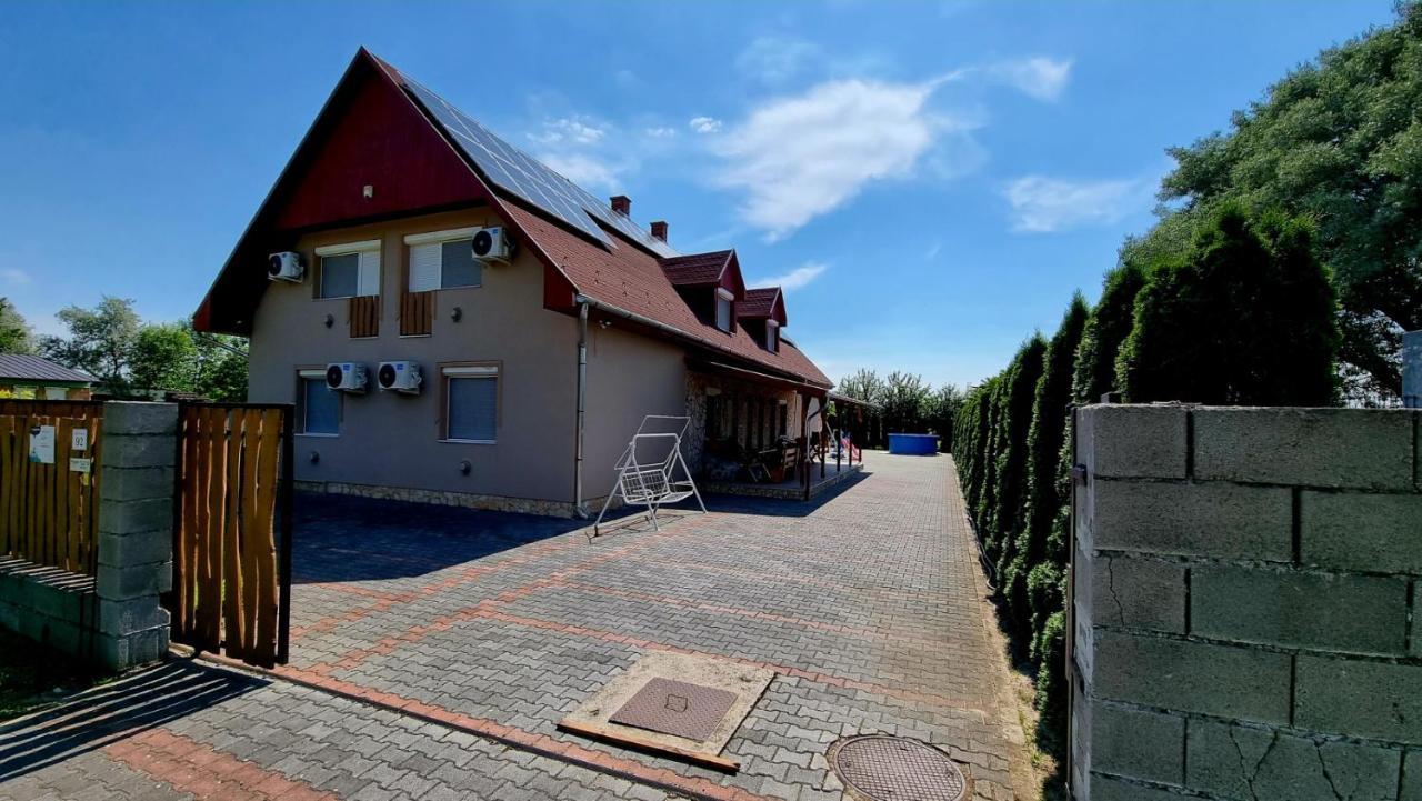 Relax Apartman Siofok-Sosto Exterior foto